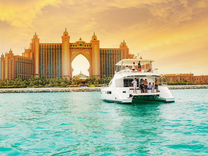 Sunset Yacht Cruise Dubai Marina